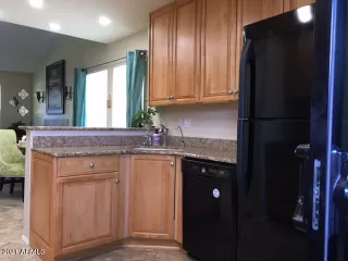 Photo #3: 6214235 Listing