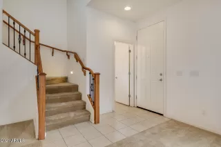 Photo #4: 6214246 Listing