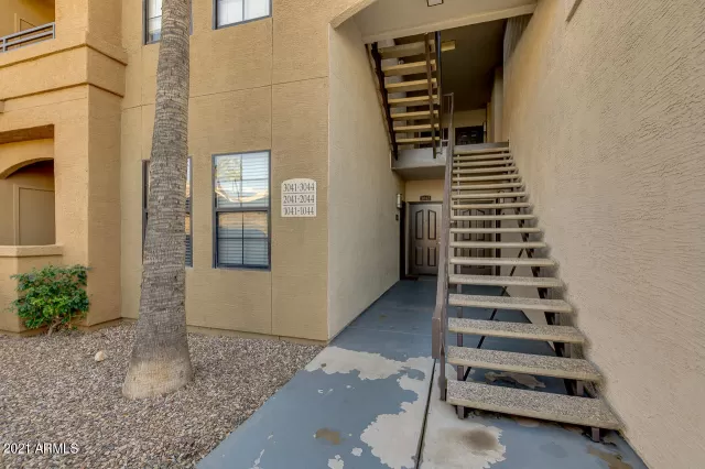 MLS: 6214289 Condo For Sale