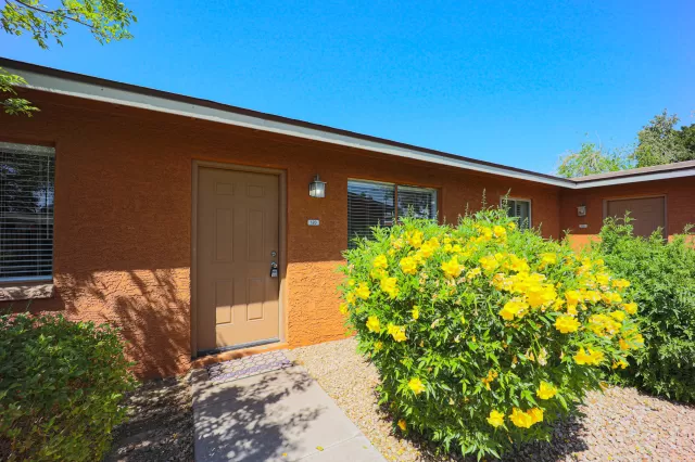 MLS: 6214321 Condo For Sale