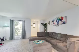 Photo #4: 6214380 Listing