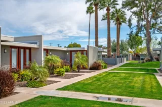 Photo #3: 6214466 Listing