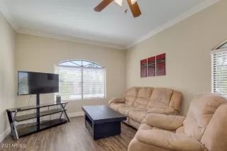 Photo #6: 6214578 Listing