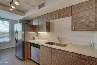 Photo #5: 6214830 Listing 