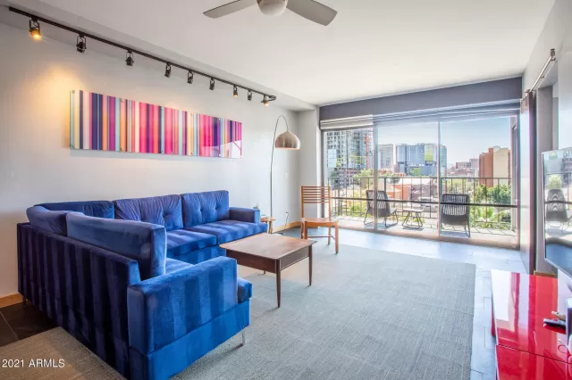 MLS: 6214842 Condo For Sale