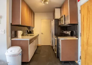 Photo #5: 6214842 Listing