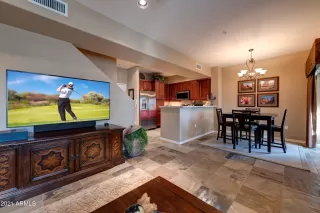 Photo #3: 6214929 Listing