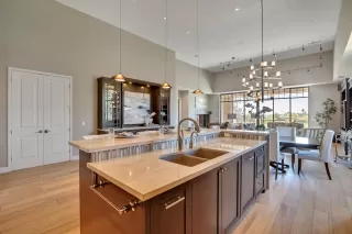 Photo #3: 6215040 Listing 