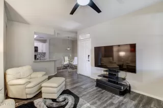 Photo #2: 6215060 Listing