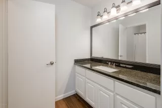 Photo #4: 6215063 Listing 