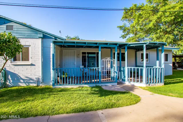 MLS: 6215145 Condo For Sale