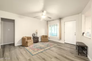 Photo #3: 6215145 Listing