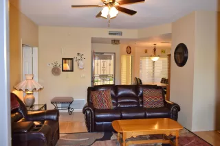 Photo #2: 6215167 Listing 