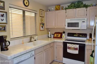 Photo #4: 6215167 Listing 