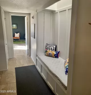 Photo #3: 6215257 Listing