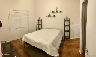 Photo #5: 6215257 Listing