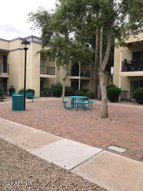 MLS: 6215296 Condo For Sale