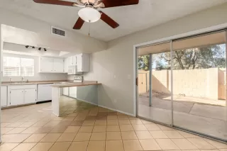 Photo #6: 6215345 Listing