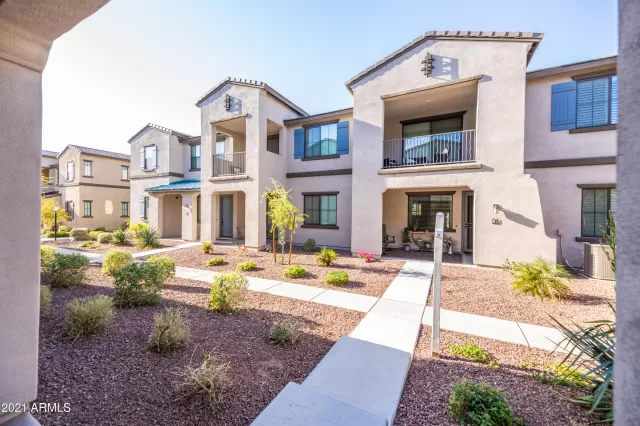 MLS: 6215380 Condo For Sale