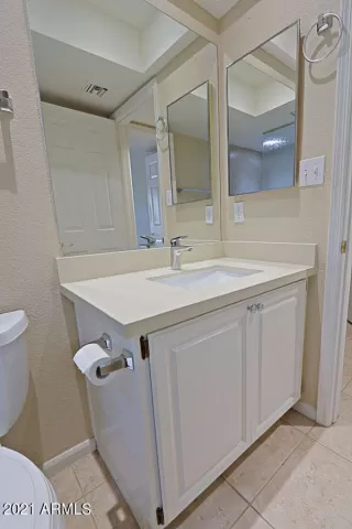 Photo #4: 6215532 Listing