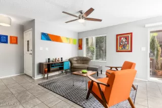 Photo #5: 6215601 Listing 