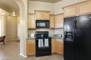 Photo #5: 6215673 Listing