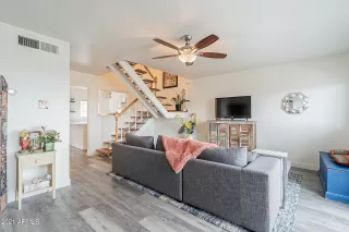 Photo #6: 6215773 Listing