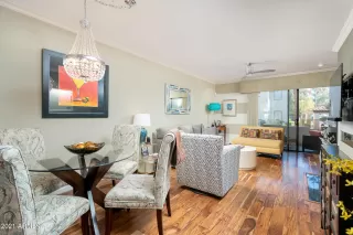 Photo #3: 6215776 Listing 