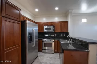 Photo #4: 6215777 Listing