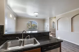 Photo #5: 6215777 Listing