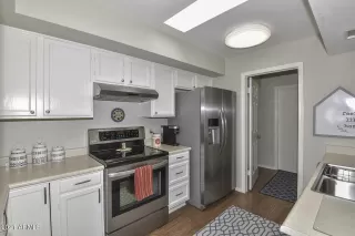 Photo #3: 6215860 Listing 