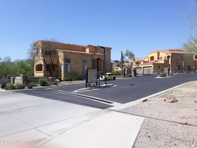 MLS: 6215897 Condo For Sale