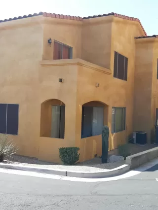 Photo #5: 6215897 Listing