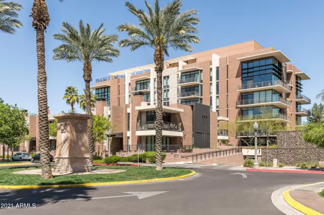 MLS: 6216011 Condo For Sale