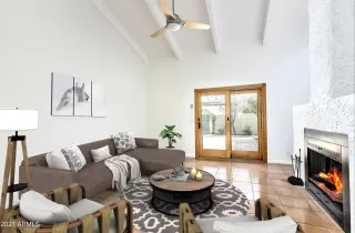 Photo #3: 6216036 Listing 