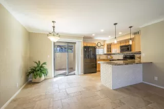 Photo #6: 6216074 Listing 