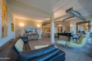 Photo #1: 6216075 Listing 