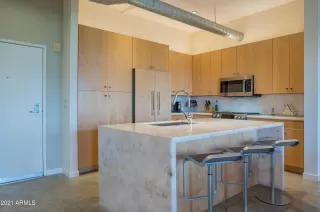 Photo #5: 6216075 Listing 