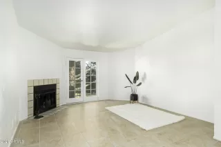 Photo #3: 6216152 Listing