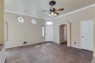 Photo #3: 6216172 Listing 