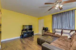 Photo #3: 6216176 Listing