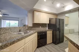 Photo #2: 6216197 Listing 