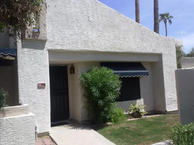 MLS: 6216216 Condo For Sale