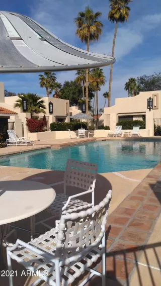 Photo #2: 6216216 Listing