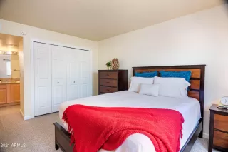 Photo #3: 6216262 Listing