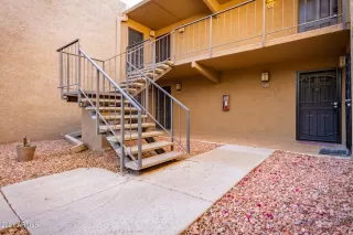 Photo #3: 6216302 Listing 