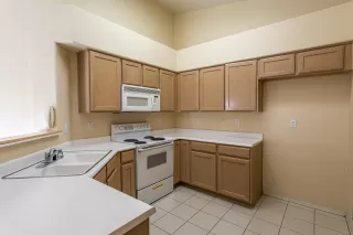 Photo #5: 6216352 Listing 
