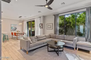 Photo #5: 6216401 Listing