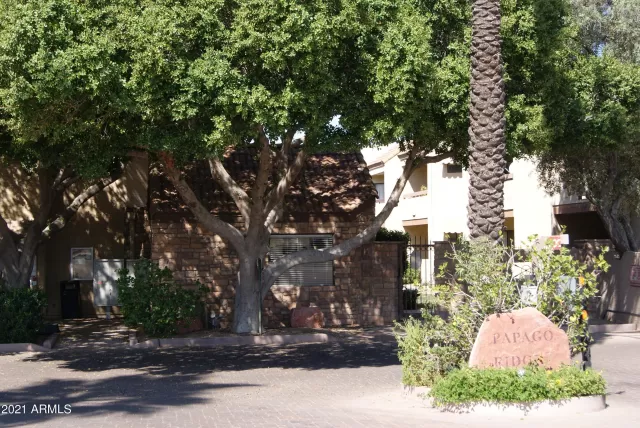 MLS: 6216533 Condo For Sale