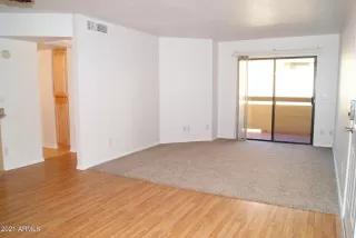 Photo #2: 6216533 Listing